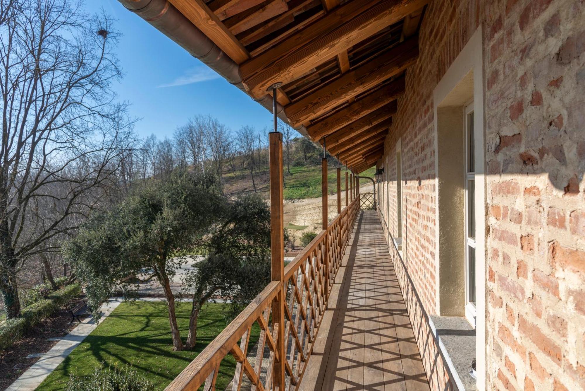 Agrisuite Le Querce Del Vareglio Bauernhof *